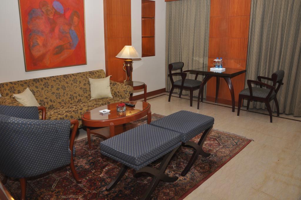 The Hans, New Delhi Exterior photo